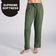 Nykd By Nykaa Buttery Soft Modal Cotton Pyjama With Clean Elasticated Waist & Pockets Nys911 Olive