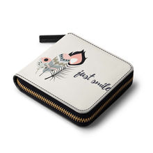 DailyObjects Feathers 35 Zip Wallet