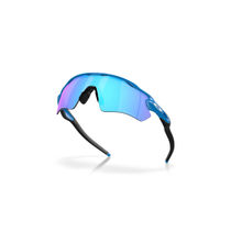 Oakley Asymmetrical Sunglasses With Blue Frame In Blue Lens - 0Oo9208 (3.9)