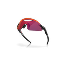 Oakley Rectangle Sunglasses With Black Frame In Multi Color Lens - 0Oo9407 (3.9)