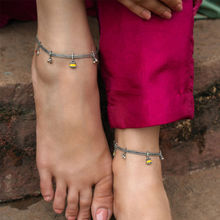 Shaya by CaratLane Kolshi Anklets in Oxidised 925 Silver