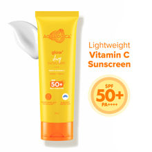 Aqualogica Glow + Dewy Sunscreen With Papaya & Vitamin C