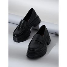 VALIOSAA Black Casual Loafers