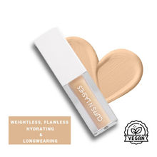 CUFFS N LASHES Cover It All Liquid Concealer