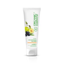 Organic Harvest 6-in-1 Brightening Face Wash For Women Infused with Kakadu Plum & Acai Berry Extract