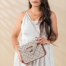TEXTILE AND BEYOND Women's White Sling Bag