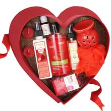 BodyHerbals Strawberry Bath and Body Spa Hamper Kit- Gift Sets & Combos for Women & Men