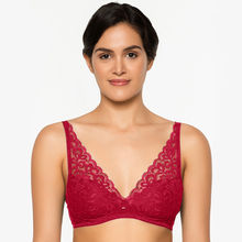 Wacoal Mystique Padded Non-Wired 3/4Th Cup Lace Fashion Bra - Red