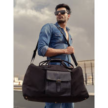 Mona B Unisex Solid Cord Duffle Bag - Black (L)