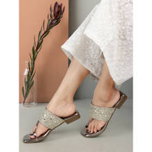 Iconics Women Gunmetal Slip-On Square Toe Kolhapuris
