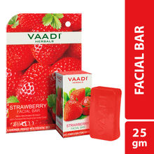 Vaadi Herbals Strawberry Facial Bar
