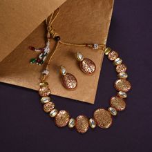 SOHI Gold Plated Designer Kundan Jewellery Set