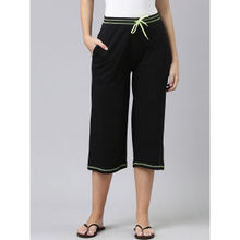 Kryptic Black Solid Capris for Women