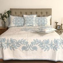 Belleven Blue Province Applique Cotton Quilt Set