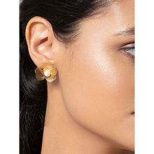 MAASHA Women Flower Pearl Stud Earrings