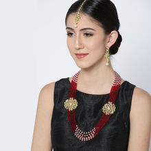 Karatcart Traditional Red And White Beads Gold-Plated Handcrafted Kundan Multistrand Rani Haar