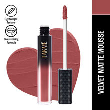 Lakme Xtraordin-Airy Velvet Lightweight Matte Lip Mousse With Cocoa Butter - 303 Nude Naturalle