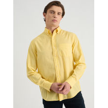 GANT Men Yellow Solid Button-Down Collar Full Sleeve Sun Faded Voile Shirt