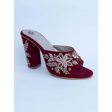 NR BY NIDHI RATHI Embellished Maroon Heels