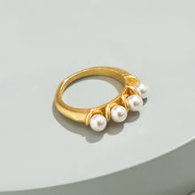 Pipa Bella by Nykaa Fashion Connor Ring Embellished With White Swarovski Pearls