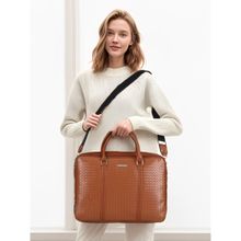 Toteteca Womens Tan Weave Laptop Bag (Set of 2)