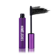 Matt look Bomb Lashes Volumizing Mascara - Black