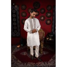 SHASAK Men White Cotton Thread Work Regular Fit Kurta