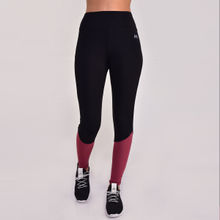 Muscle Torque Women Gym/Yoga Tight - Black Fabric With Maroon Mesh At Bottom