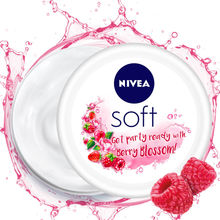 NIVEA Soft Light Moisturizing Cream Berry Blossom Fragrance With Vitamin E & Jojoba Oil