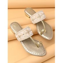ROCIA By Regal White Women Embroidered Kolhapuri Flat