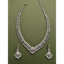 Peach Tassels White Silver Plated Stones Necklace with Pair of Earrings