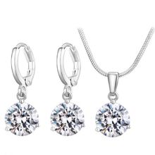 Fabula Jewellery Silver Plated Delicate Round Solitaire Cubic Zirconia Pendant Set