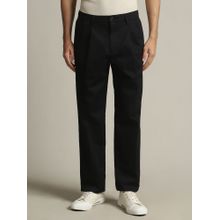 Dockers Men Black Mid Rise Classic Pleated Fit Trousers