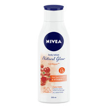 NIVEA Body Lotion, Extra Whitening Cell Repair, SPF 15 & 50x Vitamin C