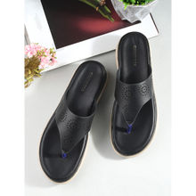 CLOG LONDON Women Black Comfortable Sandals