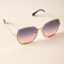 Pipa Bella by Nykaa Fashion Oversized Pink and Grey Square Sunglasses