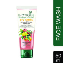 Biotique Fruit Brightening Face Wash