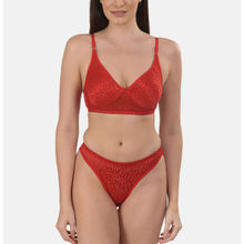 Mod & Shy Non Padded,Non Wired Lacy Lingerie Set - Red