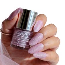 DeBelle Gel Nail Lacquer