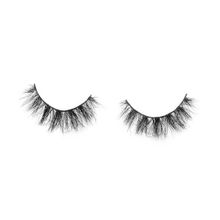 London Smoggy Luxury Lashes Heavy - Kiss Me LP96 ( Formerly London Pride Cosmetics )