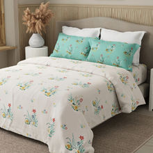 Boutique Living Embrace White & Green Floral Double Queen Bedsheet with 2 Pillow Covers