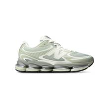 New Balance Unisex 2000 Sneakers