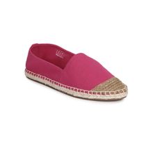 Truffle Collection Fuchsia Solid Loafers