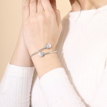 PRITA Floral Pearl Silver Bracelet