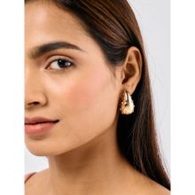 Pipa Bella by Nykaa Fashion Gold Textured Drop Earrings