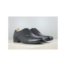 PRIVO Black Solid Formal Shoes
