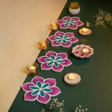Island Rangoli Garv Motif - Set Of 10 (6 Inches) Floatable Rangoli