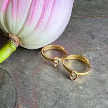 Amaltaas Polki Toe Ring (Set of 2)