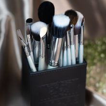 Uroparis Amatuer Brush Set