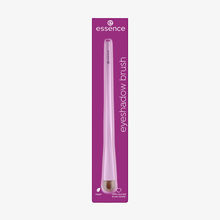 Essence Eyeshadow Brush, Throwing A Little Shade 01-Throwing A Little Shade 01